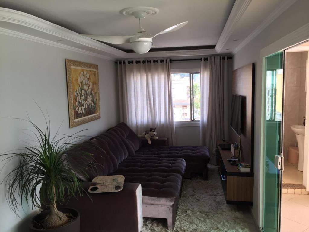  Cobertura Ampla com Hidromassagem