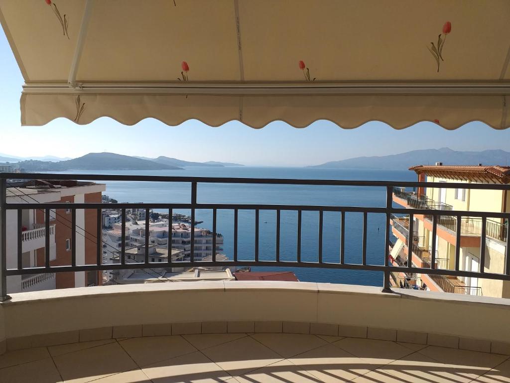 Sunny&Seaview Apartment - Image 11