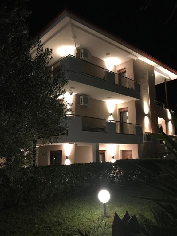 Budova, v ktorej sa apartmán nachádza