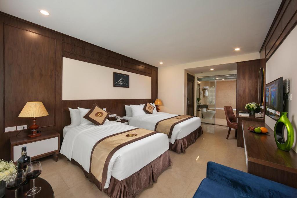 TV a/nebo společenská místnost v ubytování Marina Hotel Ha Noi