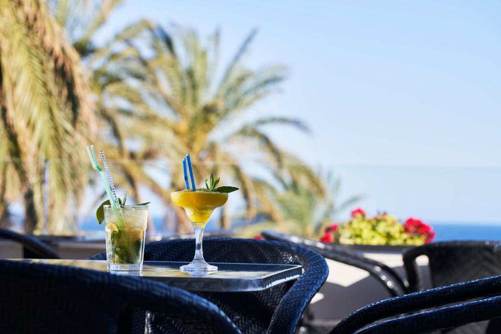 Nápoje v ubytování Rodos Princess Beach Hotel