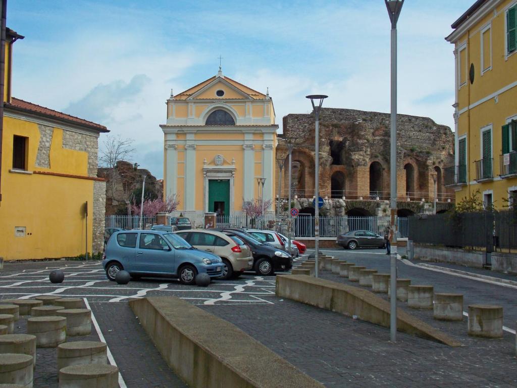 Φωτογραφία από το άλμπουμ του Janara - Teatro Romano σε Μπενεβέντο