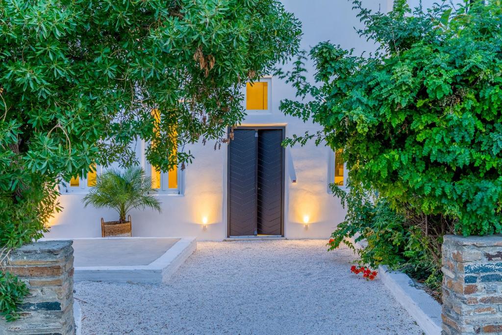 Aed väljaspool majutusasutust Euphoria Chora Naxos