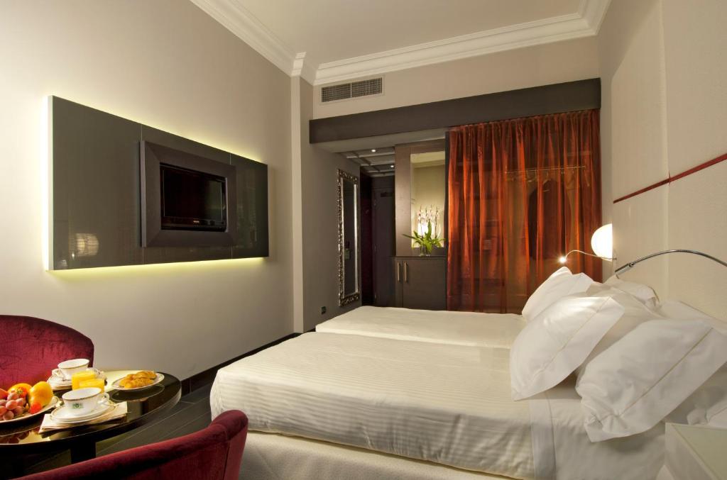 Sina De La Ville - Resim 34