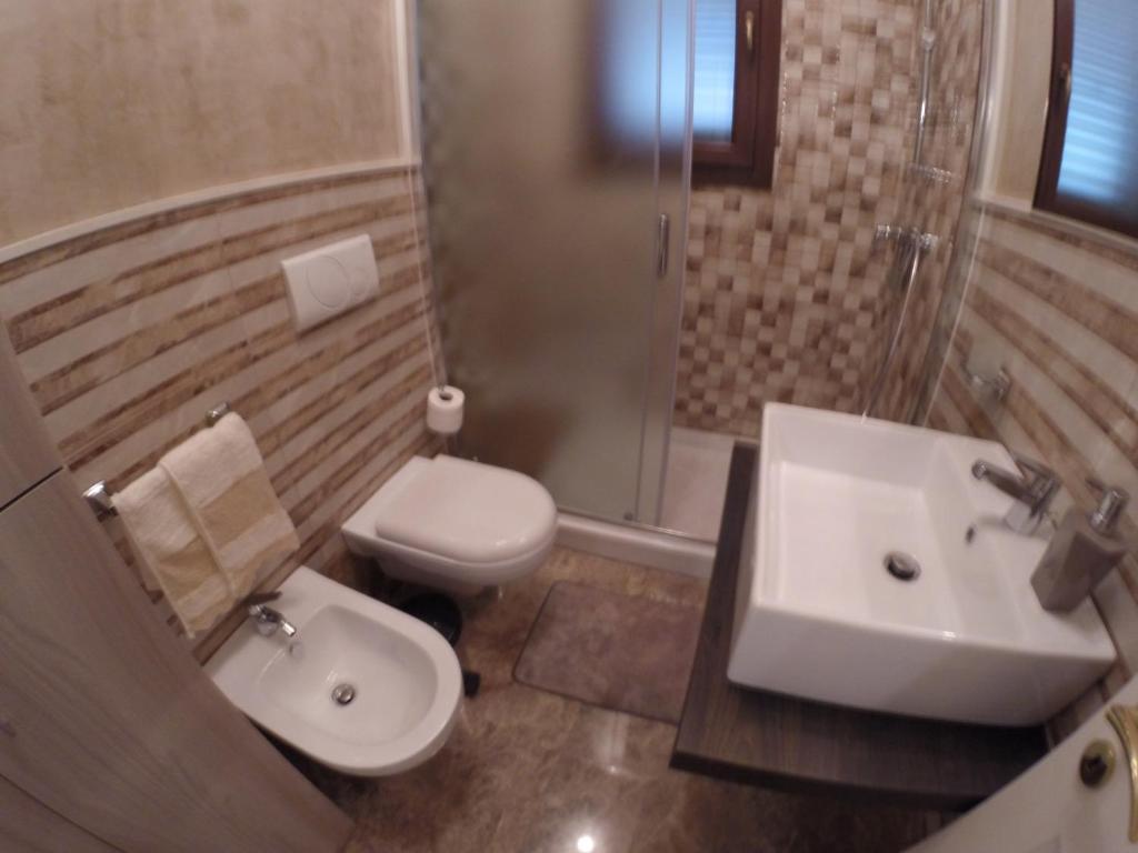 Koupelna v ubytování B&B Nonna Teresa