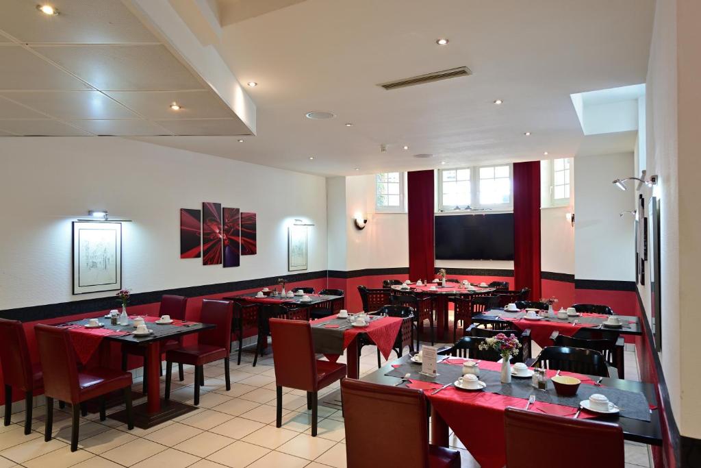 TV a/nebo společenská místnost v ubytování Art Hotel Weimar