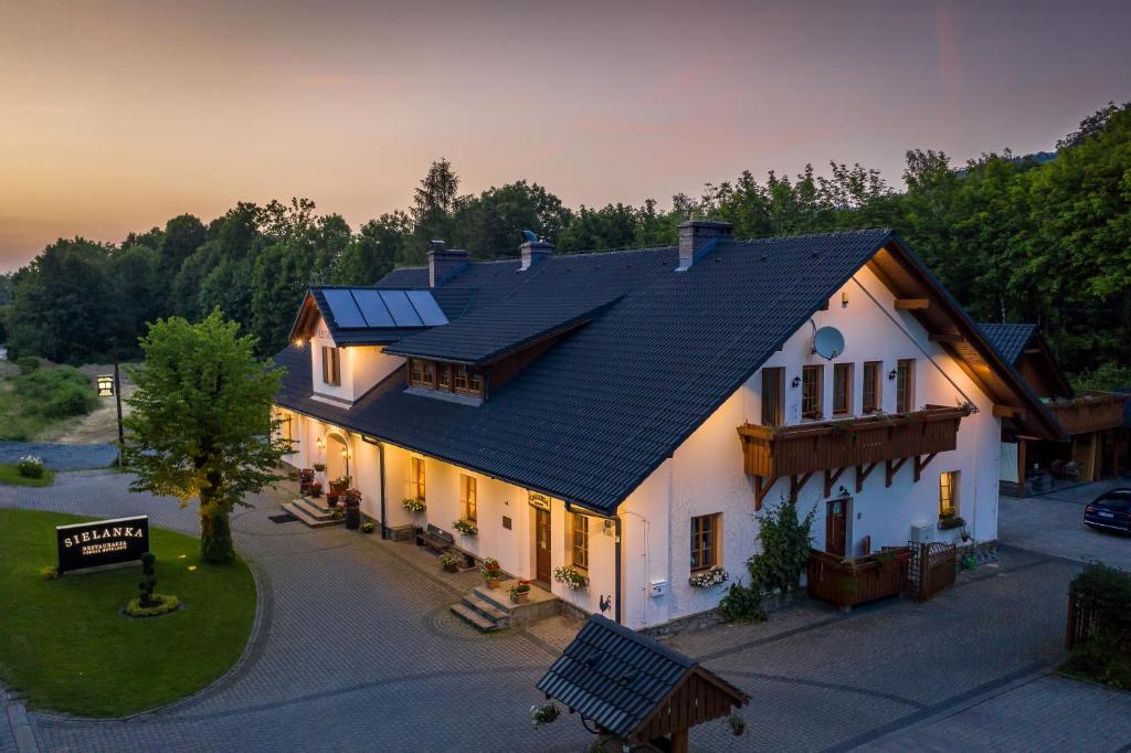 Budova, v ktorej sa ubytovanie bed & breakfast nachádza