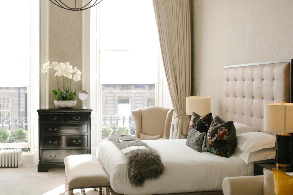 Nira Caledonia - Resim 24