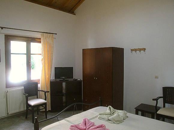 TV a/nebo společenská místnost v ubytování Nadia Apartments