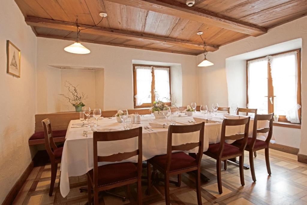 Restaurace v ubytování Hotel Bären