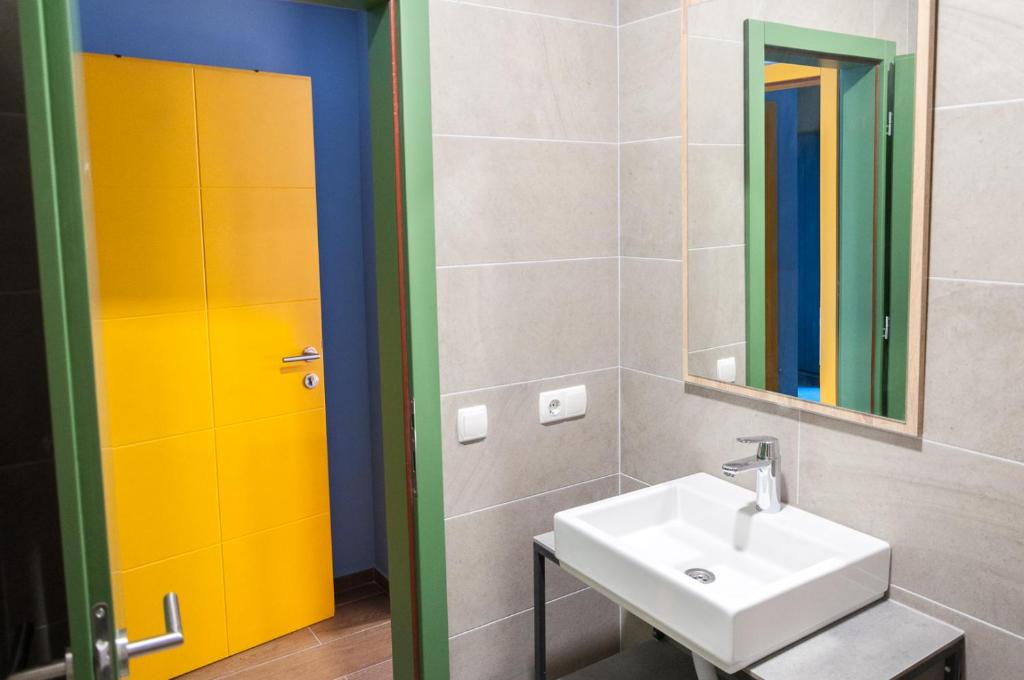 Koupelna v ubytování Ura Hostel
