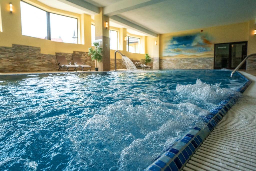 Bazén v ubytovaní Hotel Tatra alebo v jeho blízkosti