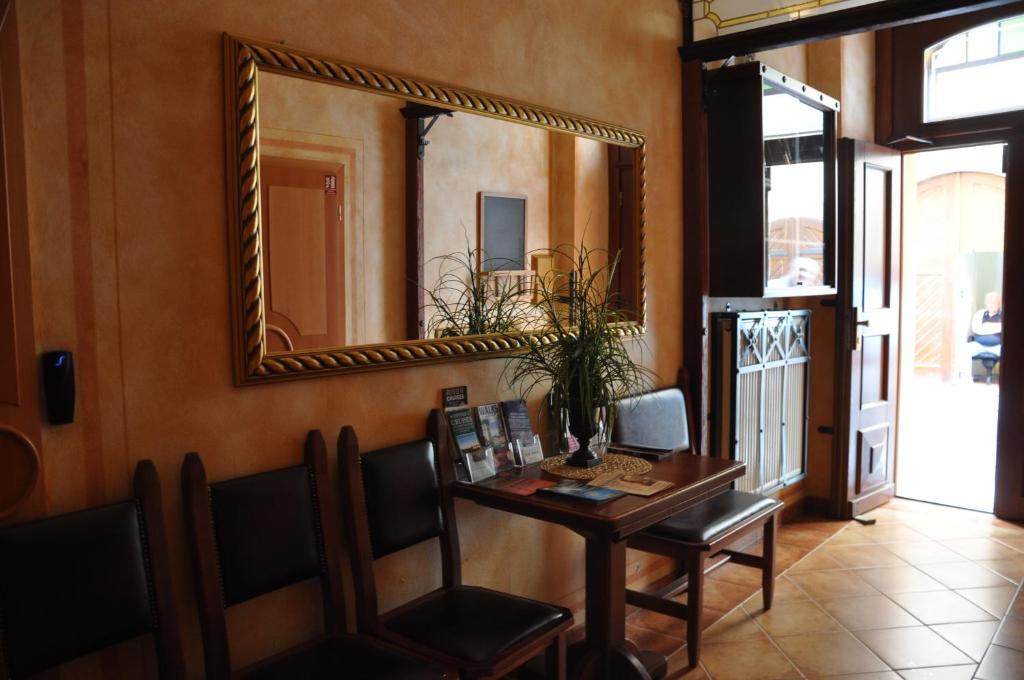 Zdjęcie z galerii obiektu Hotel Dar w Pradze