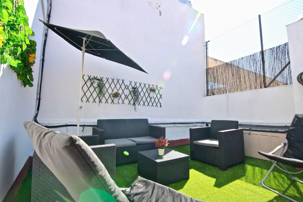 Posedenie v ubytovaní Dúplex TERRAZA DEL FALLA