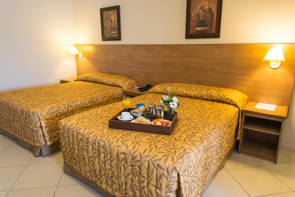  Lazuli Hotel