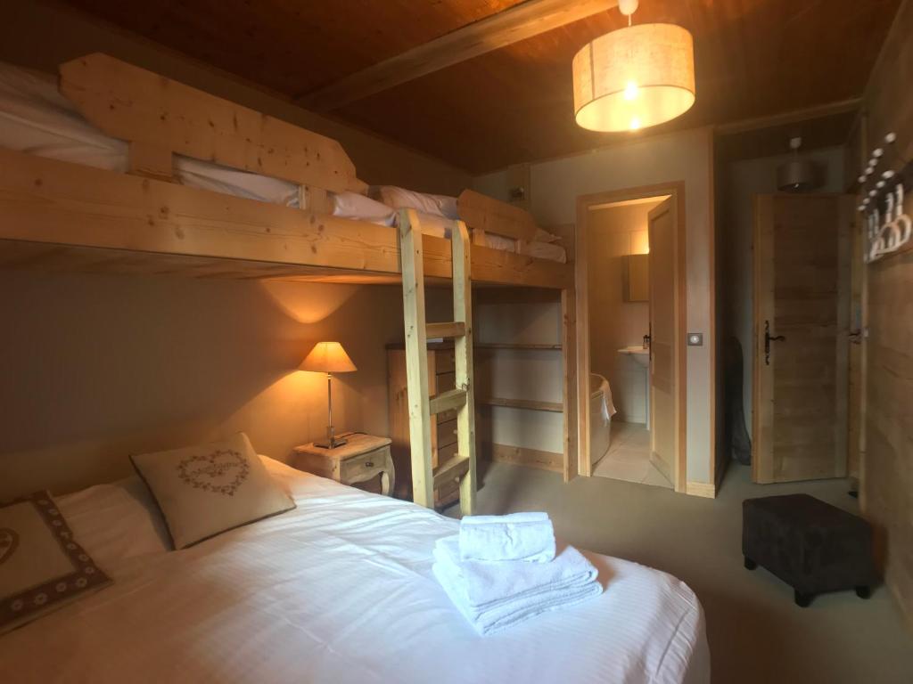 Gallery image of Chalet Le Bouton D'or in Les Deux Alpes