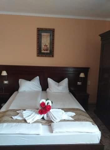 Postel nebo postele na pokoji v ubytování Giandra Resort