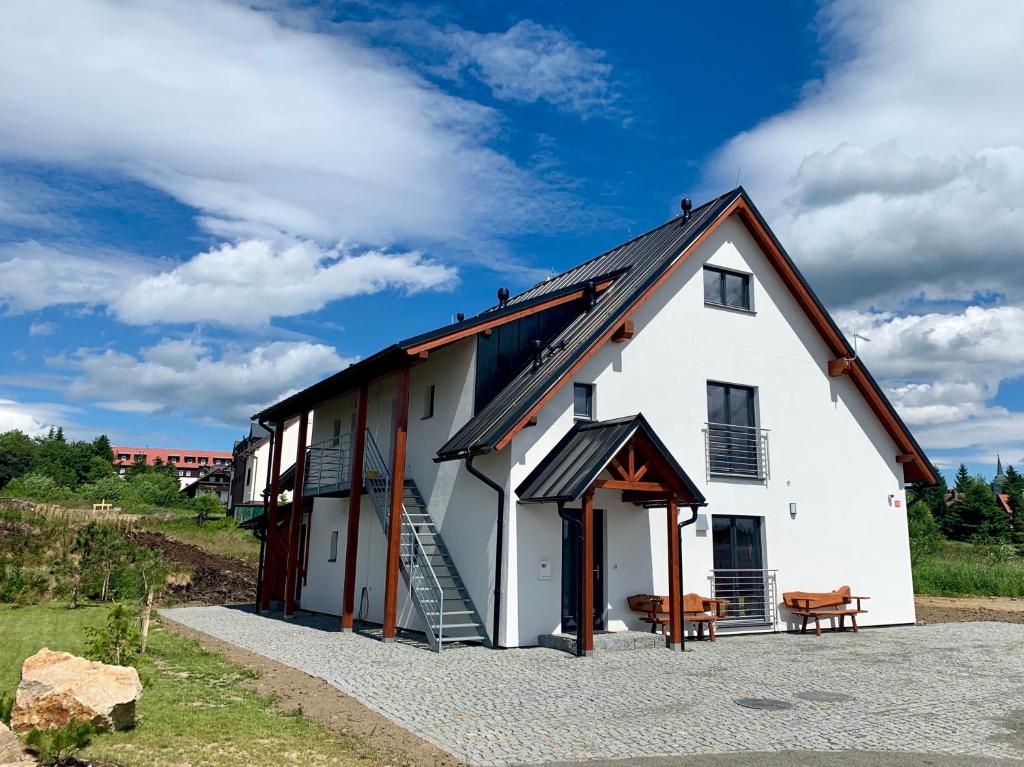 Budova, kde se apartmán nachází