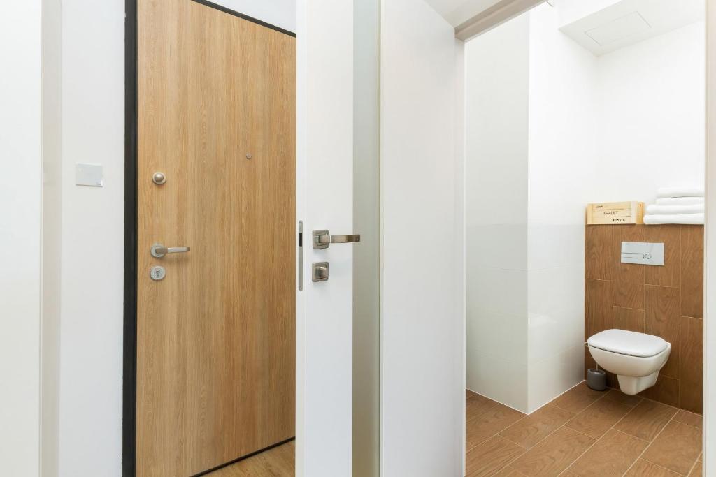 Kúpeľňa v ubytovaní Apartments Zajezdnia Wrzeszcz Gdańsk Grudziądzka by Noclegi Renters