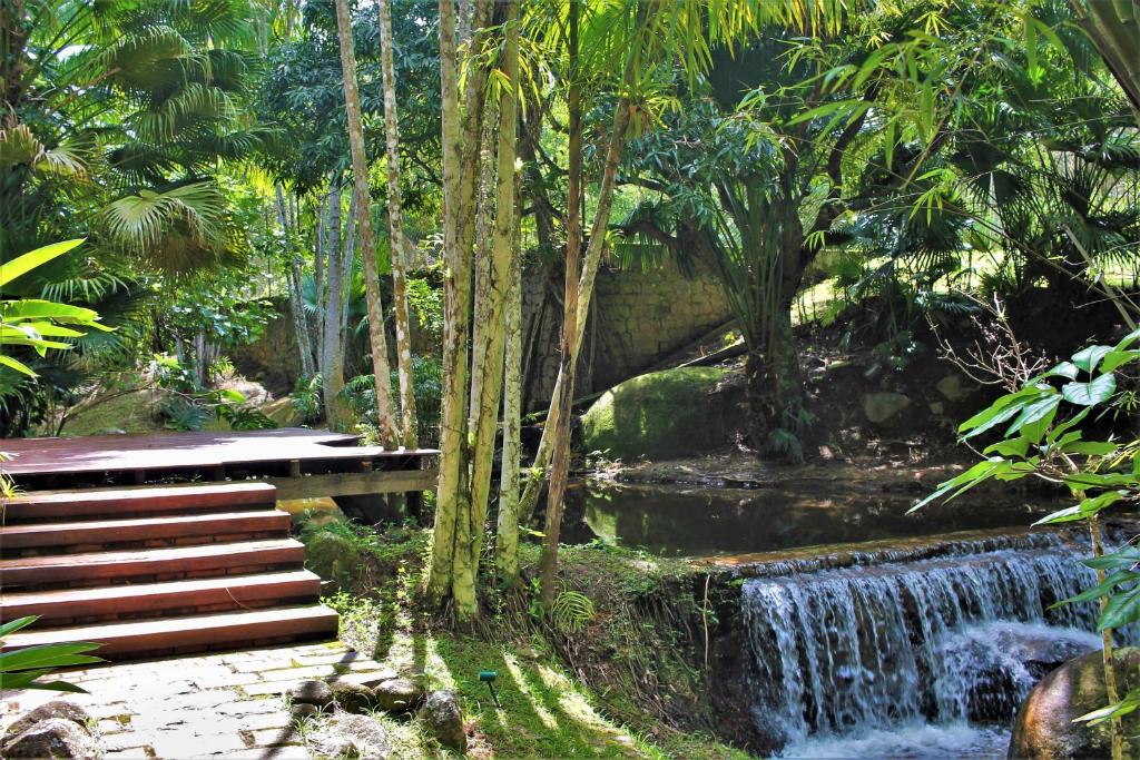  Cachoeira e Praia em Siriúba