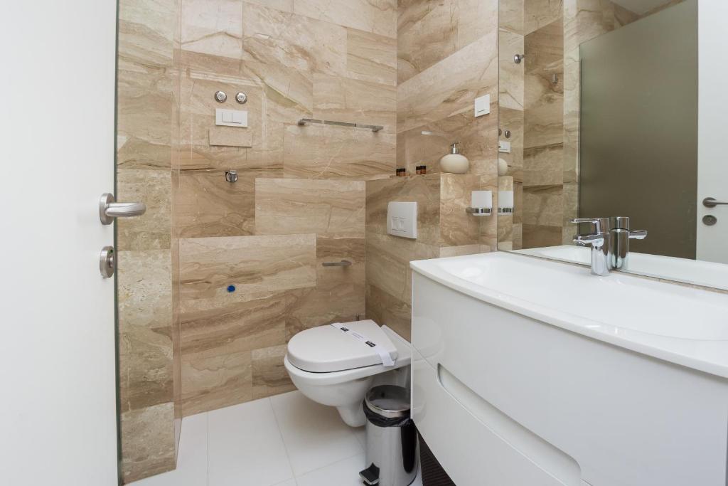 Apartments Menuet - 11