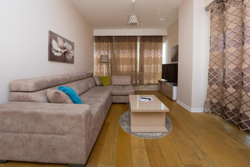 Apartments Menuet - 5