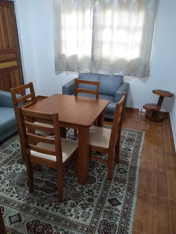  Cantinho dos Oliveira