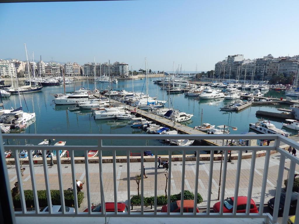 ATHENS RIVIERA SEA VIEW APARTMENT