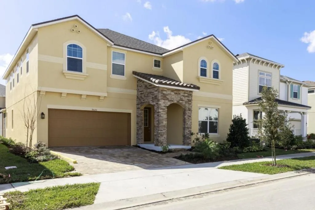 Brand New Luxury 9 Bedrooms Villa with Private Pool -9020FK, Kissimmee, Statele Unite ale Americii