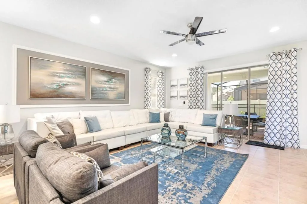 Windsor at WestSide Luxury Villa with Private Pool - 8894QL, Kissimmee, Statele Unite ale Americii