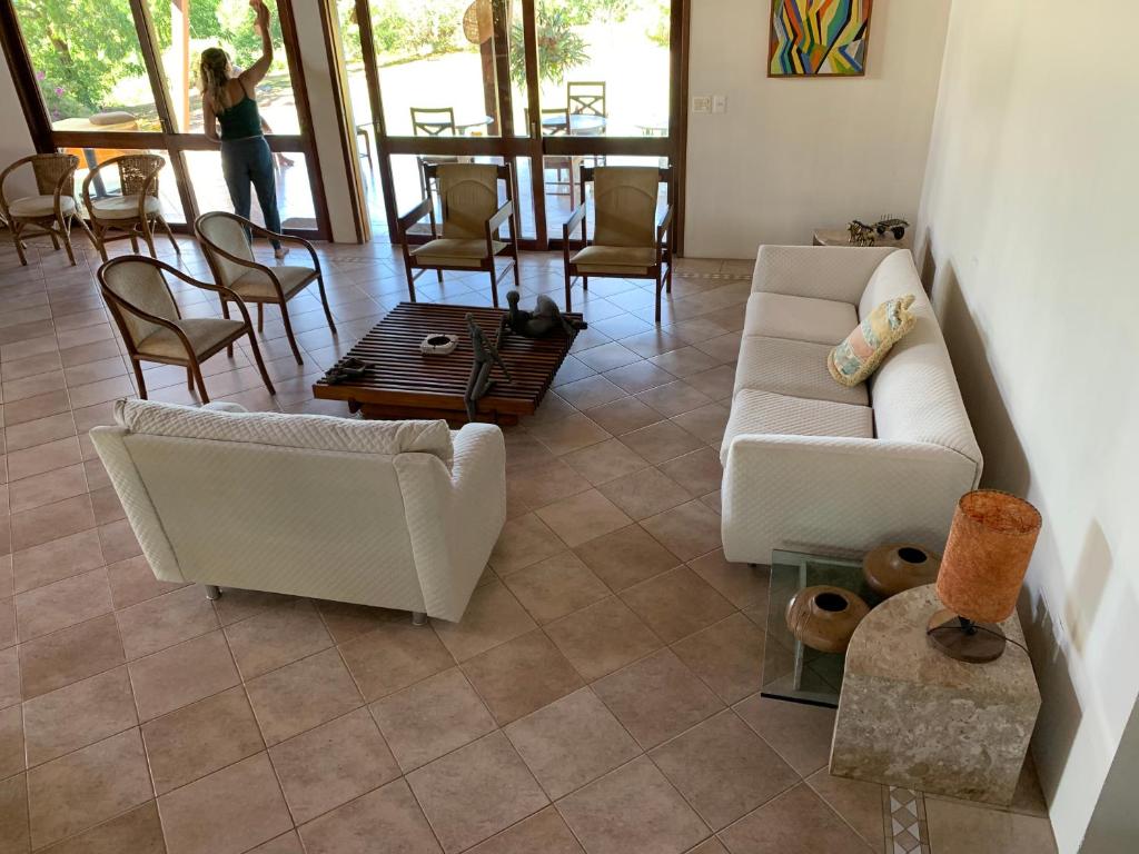  Luxuosa Casa de 600m2 na Serra