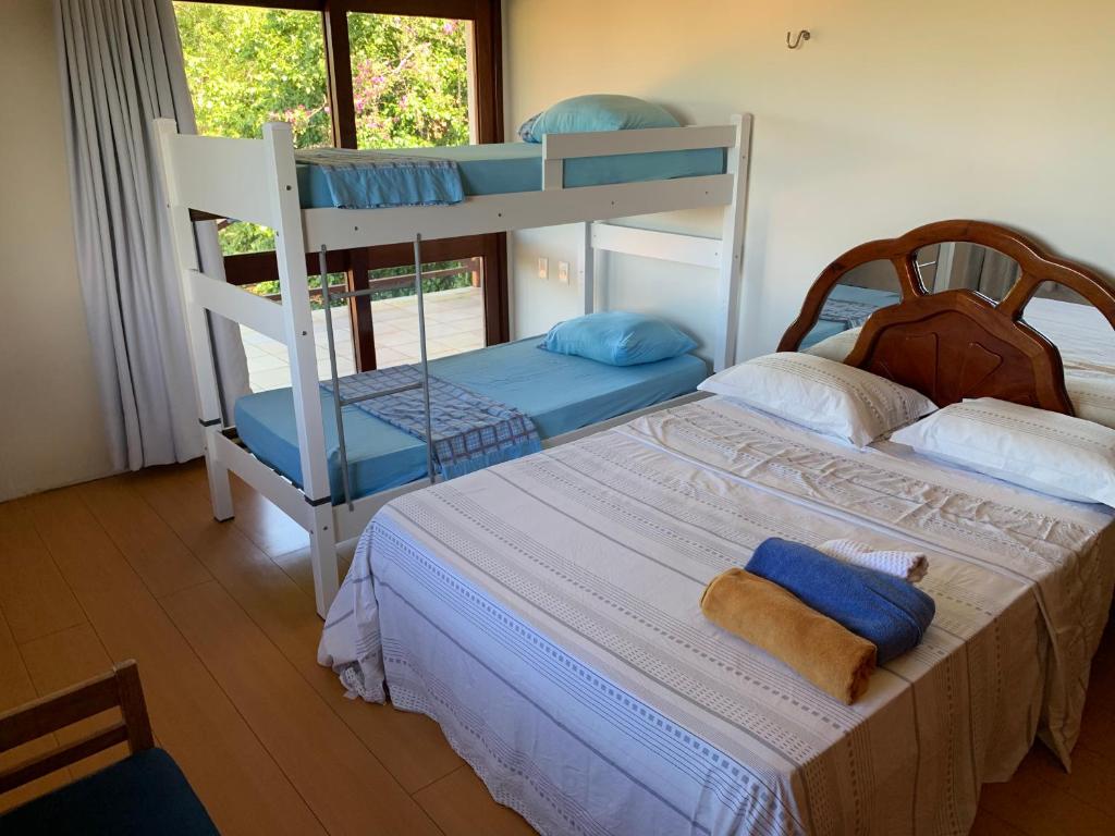  Luxuosa Casa de 600m2 na Serra