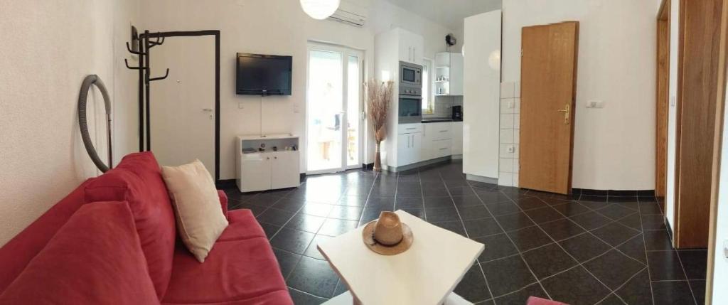 Kuchyňa alebo kuchynka v ubytovaní Apartmani Mujic