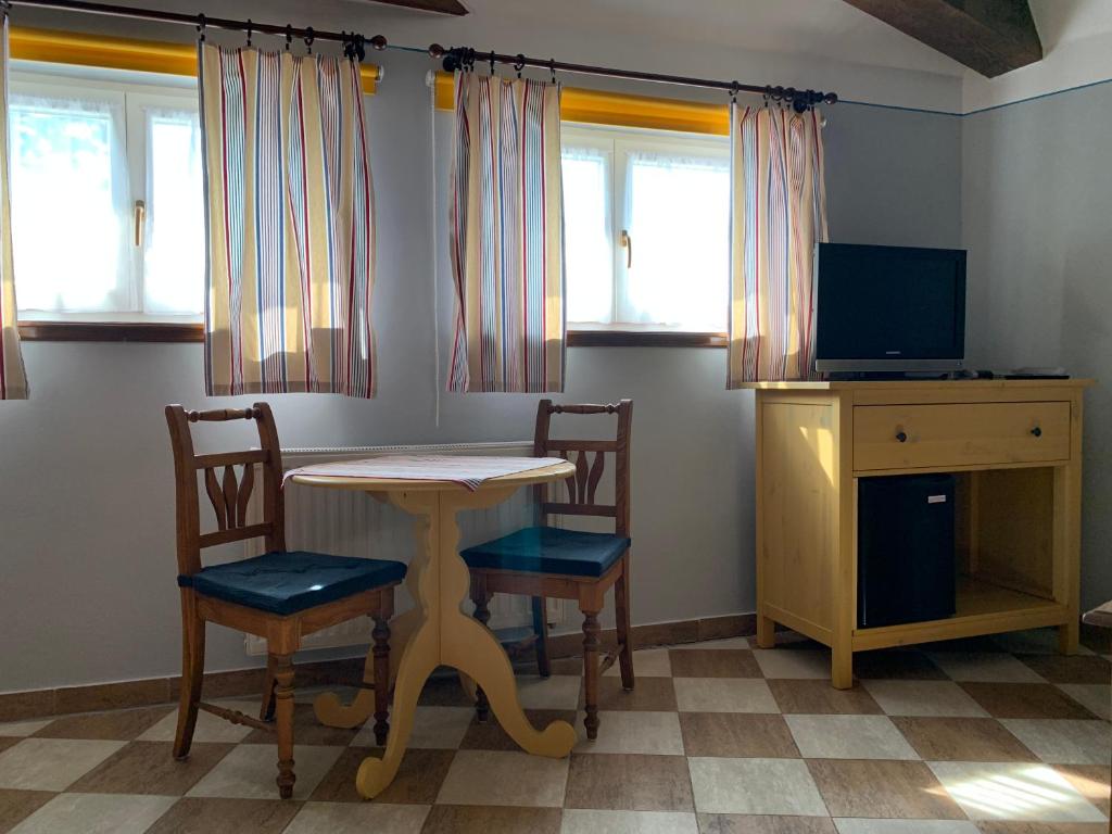 Pension Amadeus & Apartments - 3