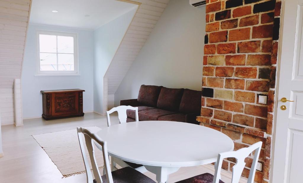 Posezení v ubytování Õhtu Apartments