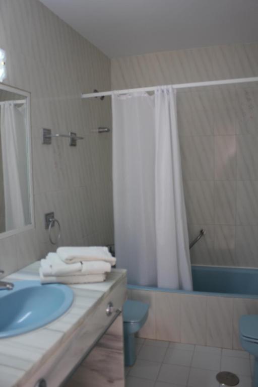 Kúpeľňa v ubytovaní Apartamentos El Minarete