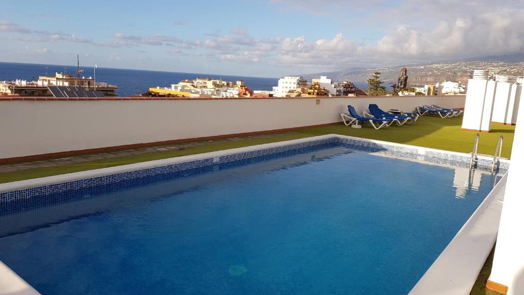 Apartment Sun flower studios, Puerto de la Cruz, Spain ...