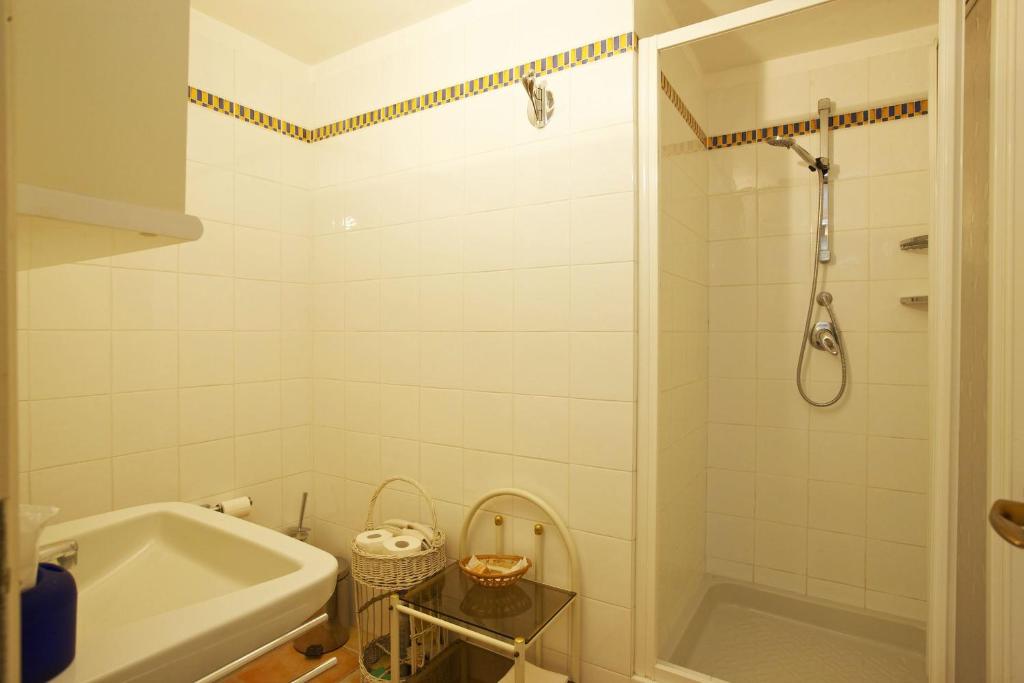 A bathroom at Rustico alla Spiaggia