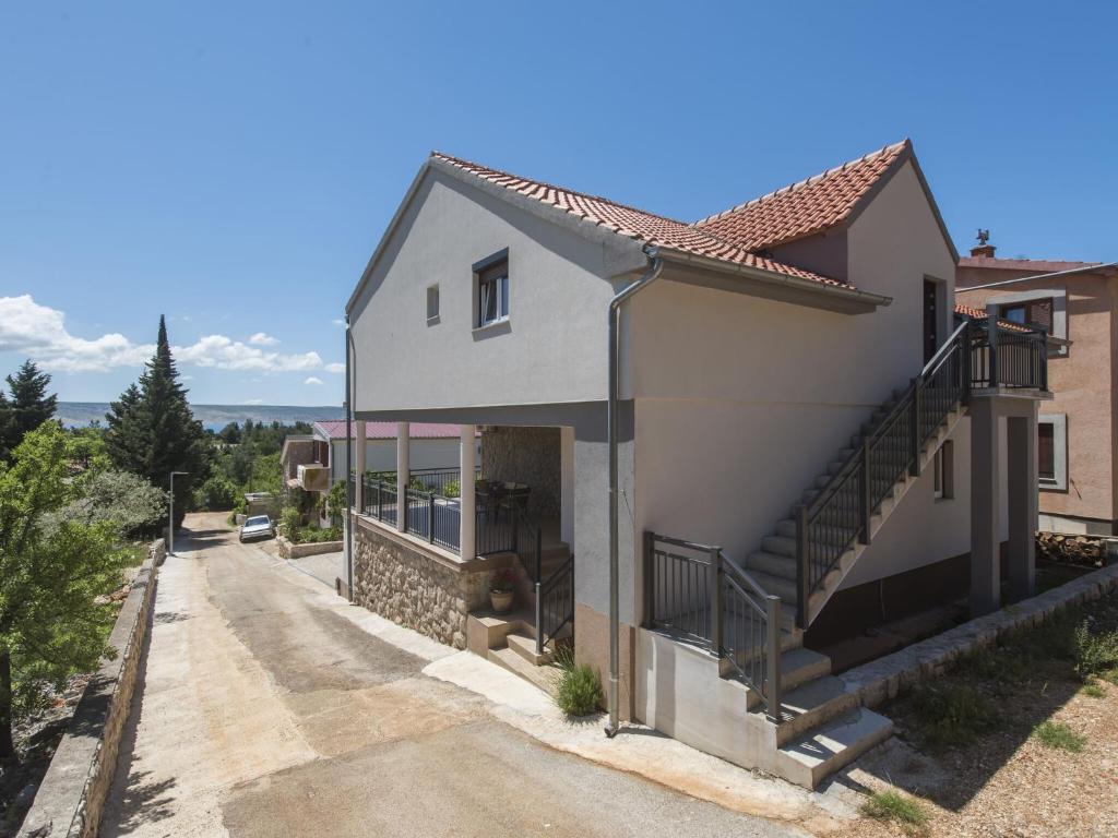 Apartment in Starigrad Paklenica with terrace