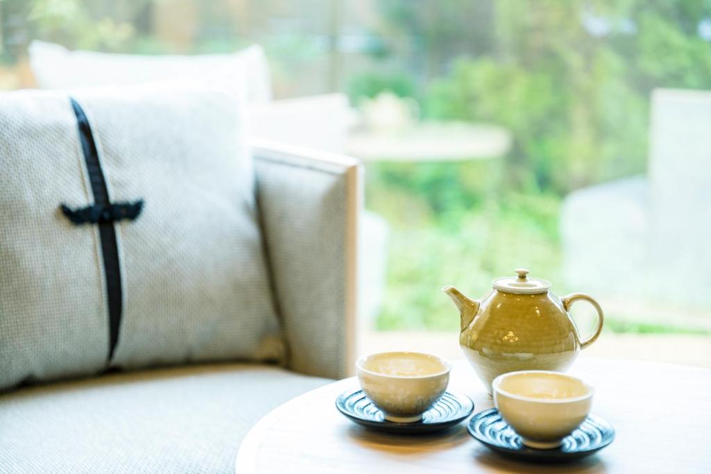 Příslušenství pro přípravu čaje a kávy v ubytování Hotel Gajoen Tokyo