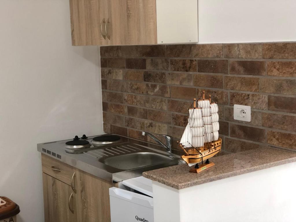 Kuchyň nebo kuchyňský kout v ubytování Stanovic Bungalow