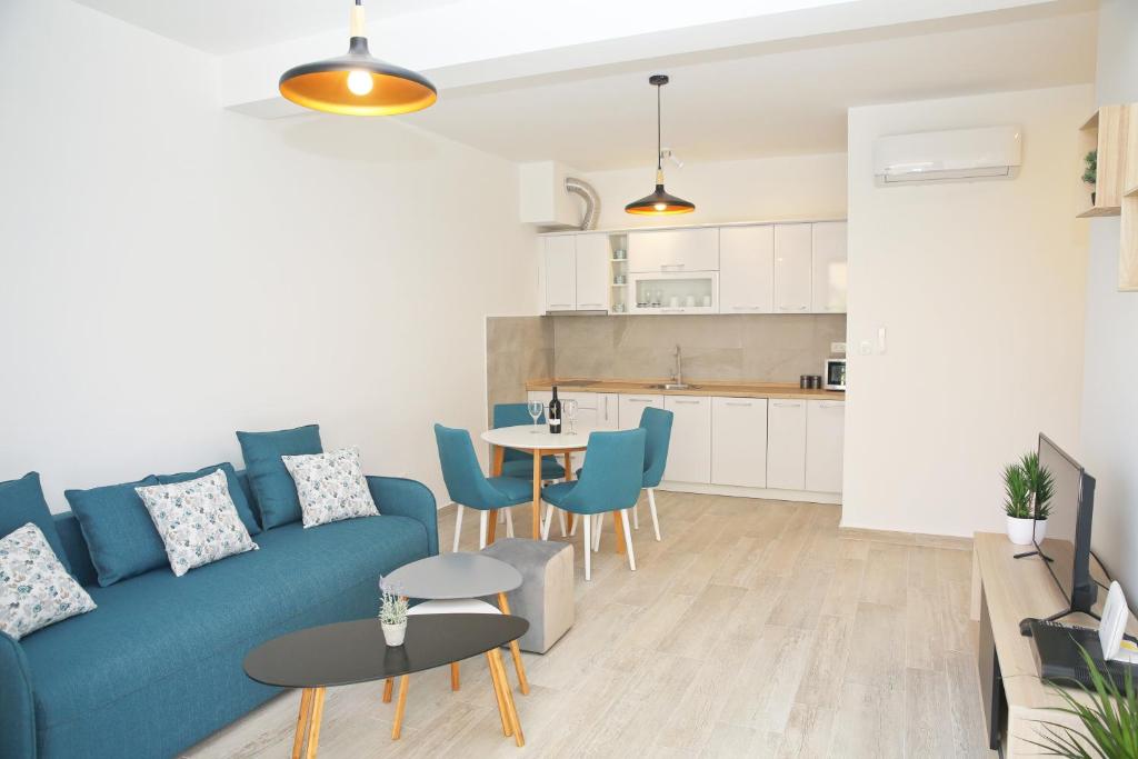 Apartments Boka Blue Dobrota Kotor - Apartamento Con Vistas Al Jardín