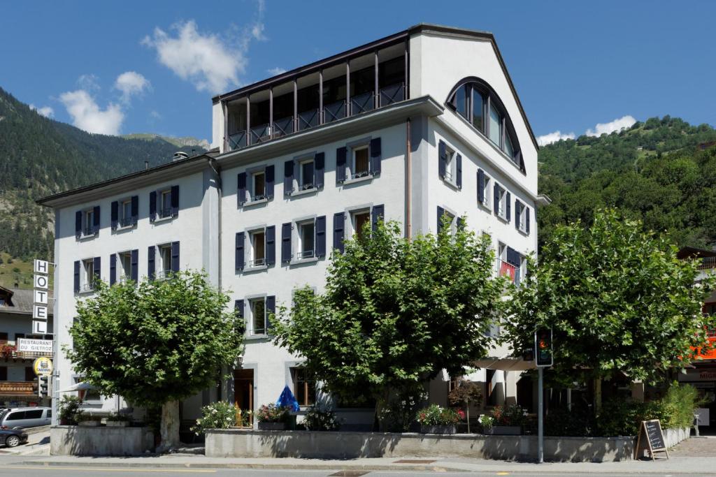 Nespecifikovaný výhled na hory nebo výhled na hory při pohledu z hotelu