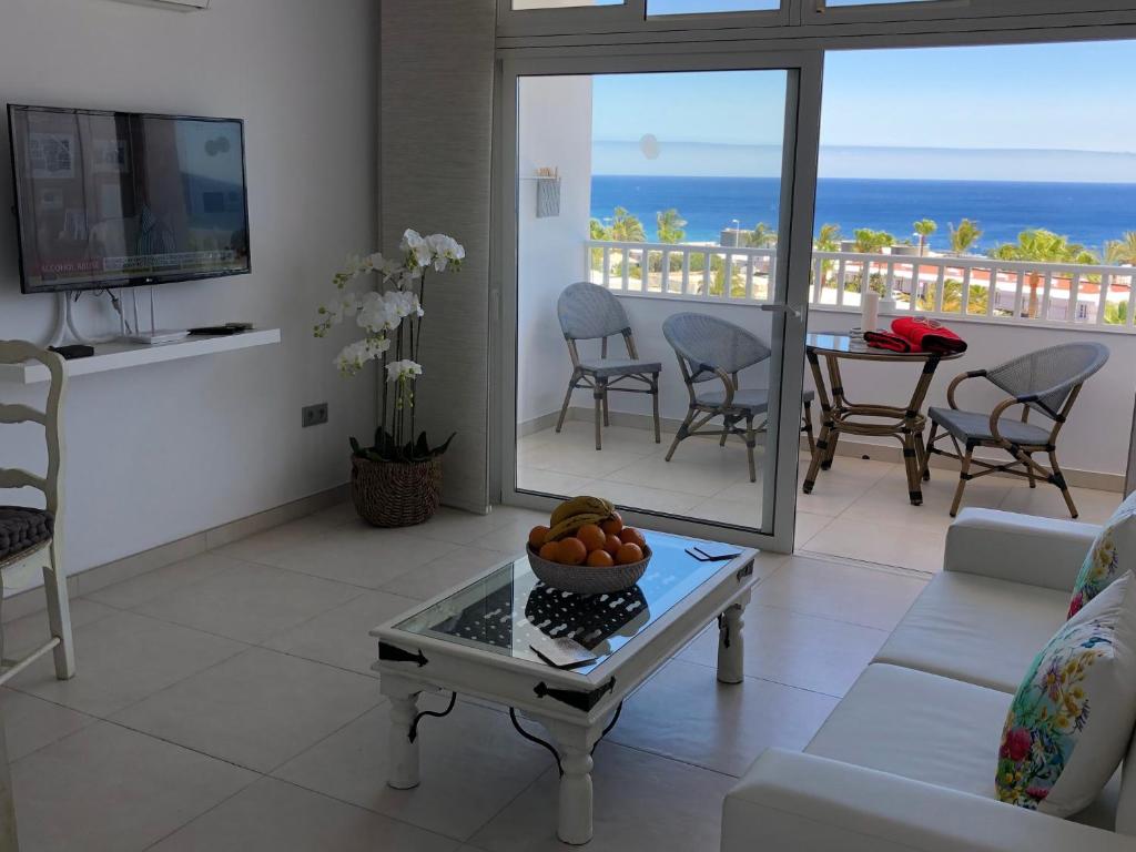 Загальний вид на море або вид на море з ці апартаменти