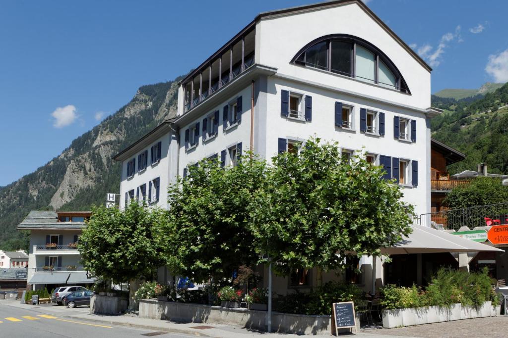 Nespecifikovaný výhled na hory nebo výhled na hory při pohledu z hotelu