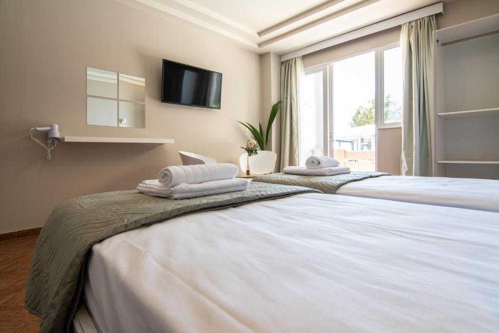 Girogiali beach hotel