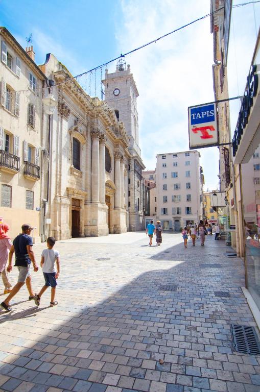 Gallery image of Résidence les Palmiers in Toulon