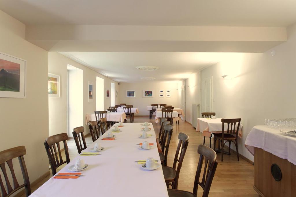 Posezení v ubytování Hotel Restaurant Le Giétroz