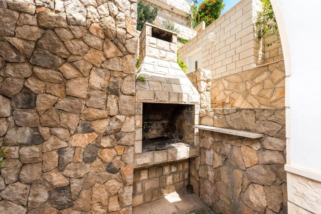 Beach Villa Ratac - Apartamento De Lujo De Cinco Dormitorios