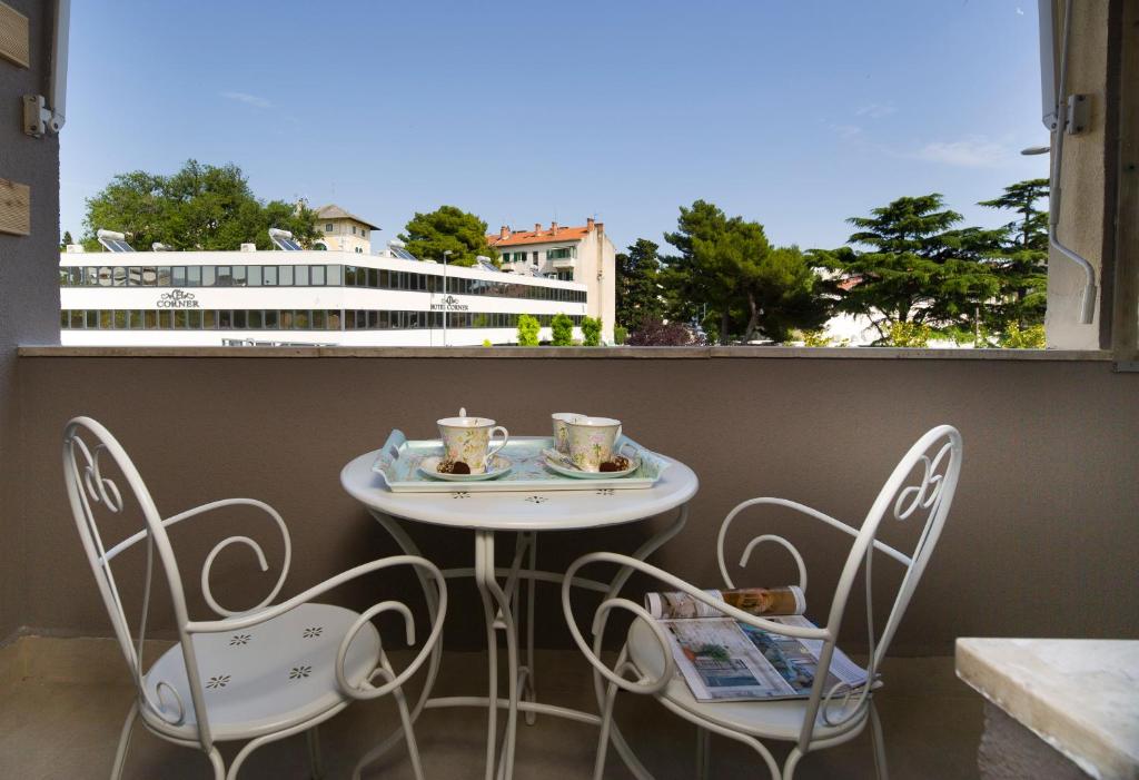 Il Verde, Two Bedroom Apartment with Two Bathrooms
